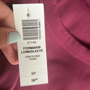 Grapevine Aritizia Babaton scoopneck longsleeve bodysuit